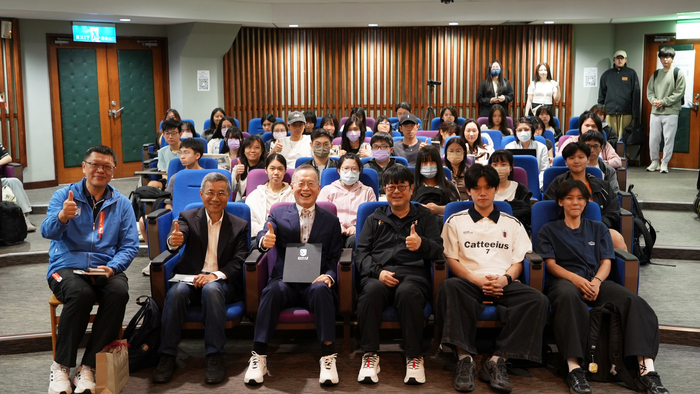 【114-2 北市大講座紀實】簡又新 — 永續新軟實力：台灣如何在全球競爭中突圍？圖片