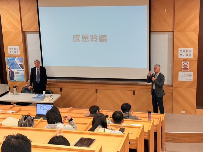 【114-1 北市大講座紀實】司徒惠康 — 一位非典型醫師談醫學教育：莫忘初心圖片