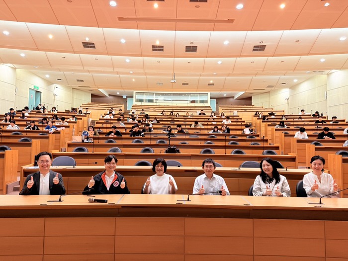 【114-1 北市大講座紀實】陳美伶 — 找尋地方的美好 - 臺灣地方創生故事分享圖片