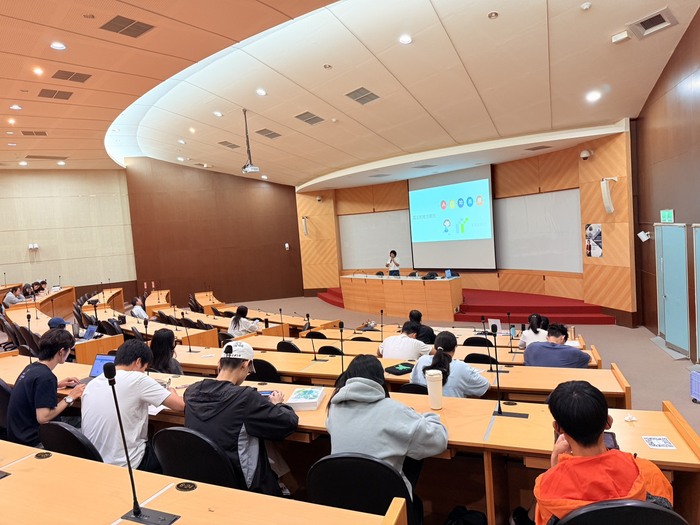 【114-1 北市大講座紀實】陳美伶 — 找尋地方的美好 - 臺灣地方創生故事分享圖片